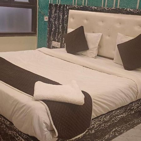 Airport Hotel Prince Palace By Byobhotels Yeni Delhi Dış mekan fotoğraf
