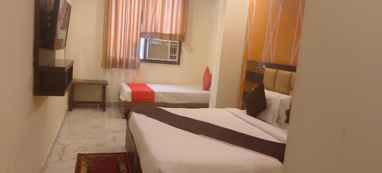 Airport Hotel Prince Palace By Byobhotels Yeni Delhi Dış mekan fotoğraf