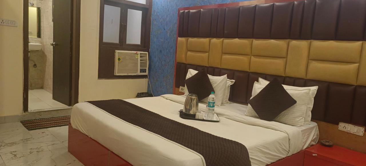 Airport Hotel Prince Palace By Byobhotels Yeni Delhi Dış mekan fotoğraf