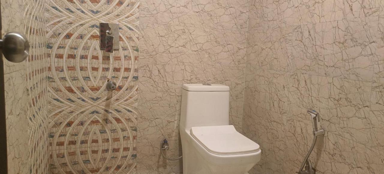 Airport Hotel Prince Palace By Byobhotels Yeni Delhi Dış mekan fotoğraf